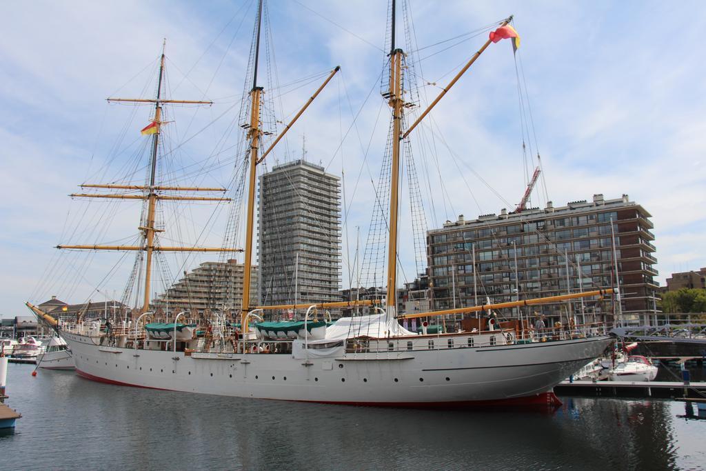 Marina Mercator Apartment Ostend Exterior photo